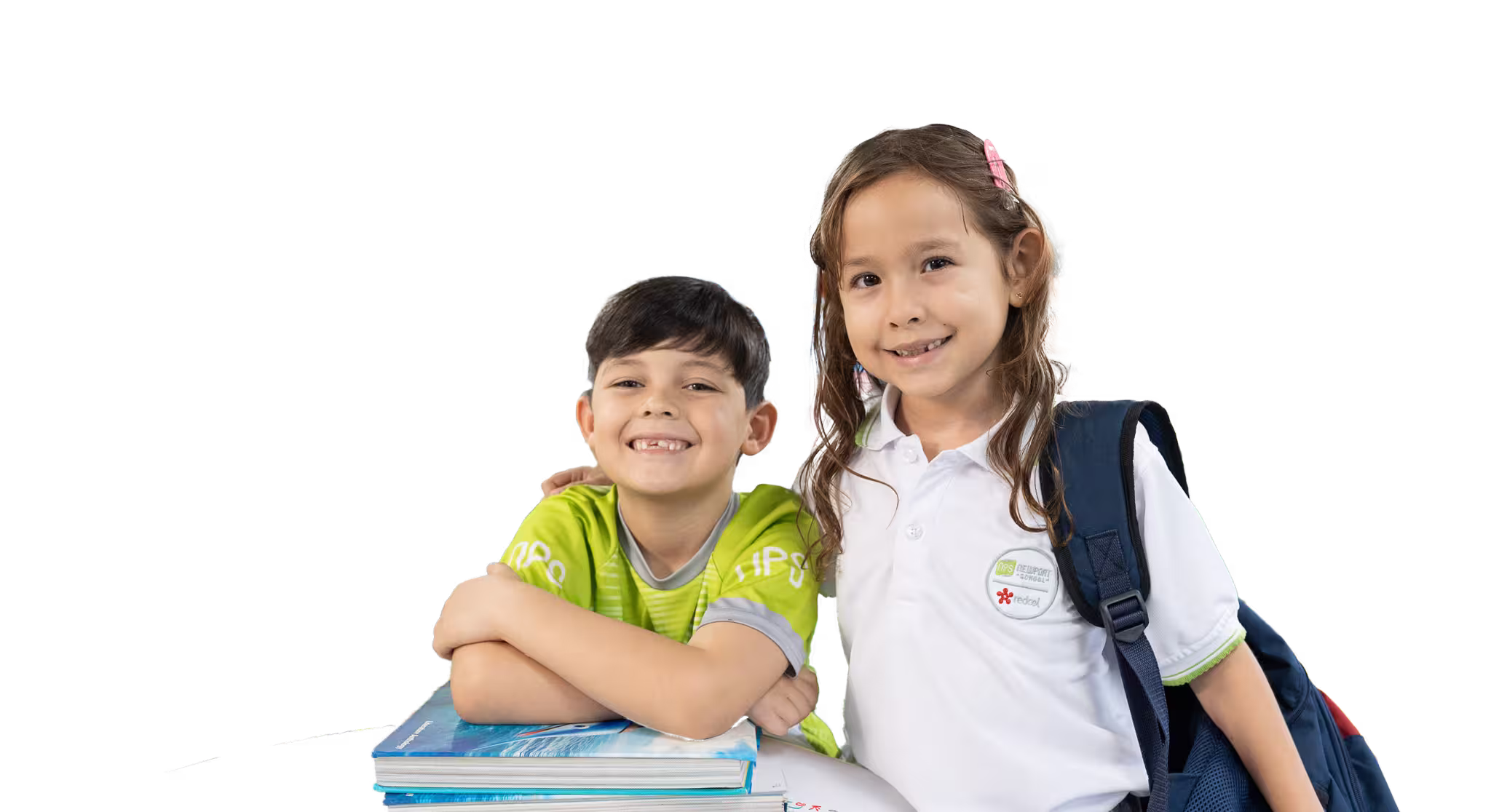 Niños con libros y maletas
