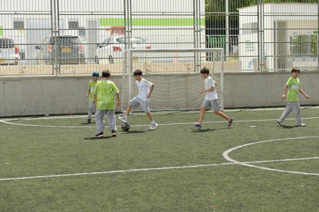 Newport School students